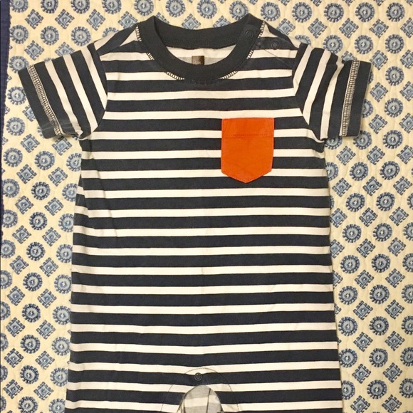 Tea Collection Other - Tea baby boy romper